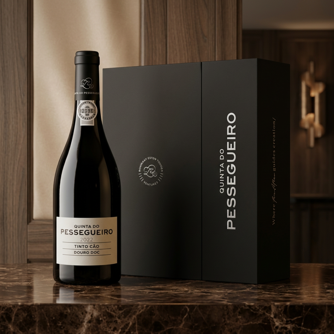 Coffret Quinta do Pessegueiro Tinto Cão Tinto, 75cl